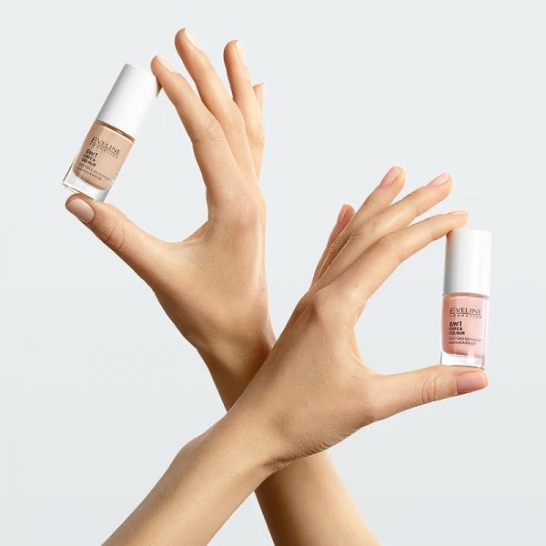 EVELINE Nail Therapy Professional Skoncentrowana odżywka do paznokci nadająca kolor - French 5 ml