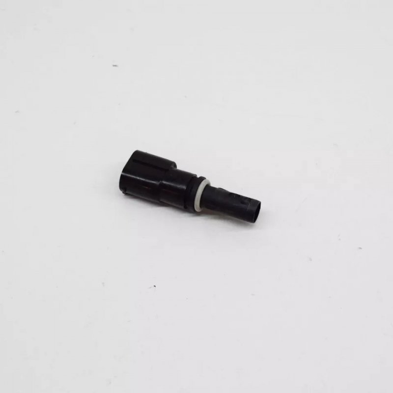 OPRAWKA ŻARÓWKI ŚWIATŁA POSTOJOWEGO BMW Z3 POSTOJÓWKI 8389744