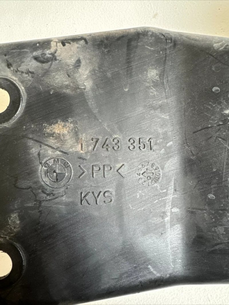 WLOT POWIETRZA LEWY 1,9 R4 BMW Z3 1743351 ORYGINAŁ