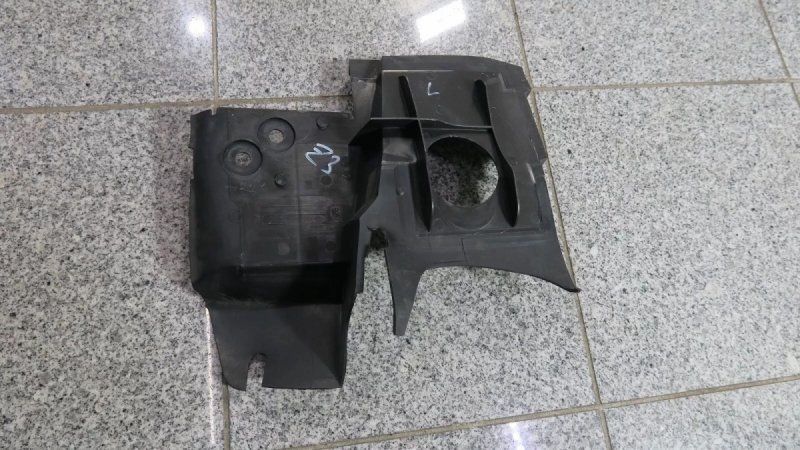 KIEROWNICA POWIETRZA PRAWA KANAŁ BMW Z3 8399503