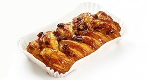 LA10 Pastry with pecan nuts  with maple syrup 95g 1 x 48