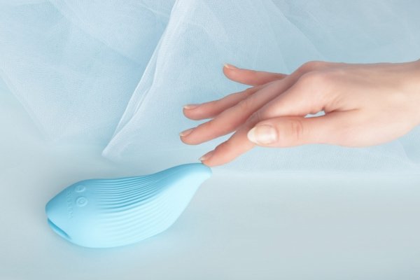 DelightfulWave blue