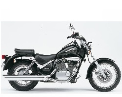 Suzuki VL 125 Intruder