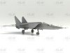 ICM 72176 MiG-25 RU, Soviet Training Aircraft