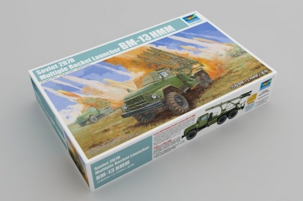 Trumpeter 01062 2B7R MRL BM-13 NMM