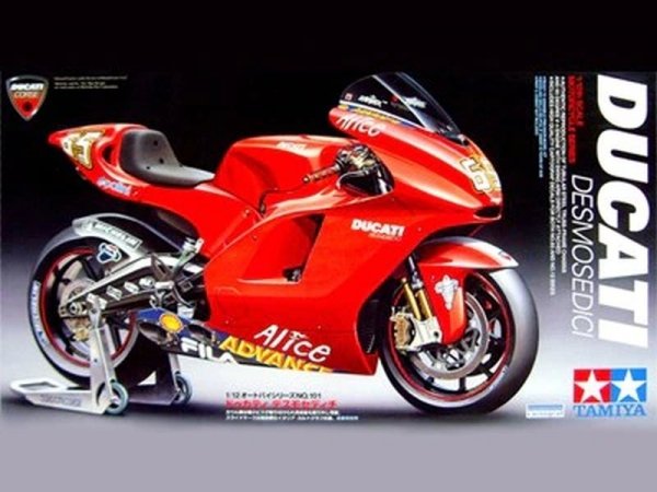 Tamiya 14101 Ducati Desmosedici 1/12