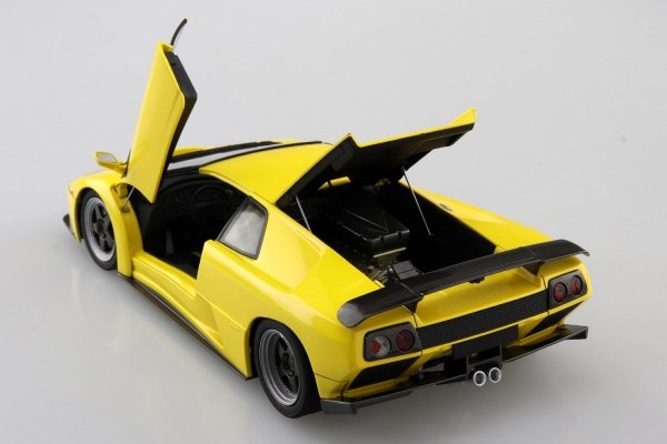 Aoshima 05899 1/24 SC#5 &#039;99 Lamborghini Diablo GT