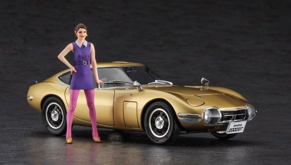 Hasegawa SP533-52333 Toyota 2000GT &quot;Gold&quot; w/60's Girl's Figure 1/24