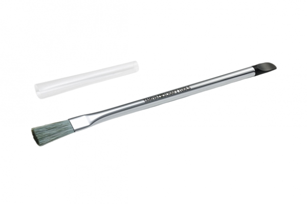 Tamiya 74163 Mini 4WD Cleaning Brush (w/Sticker Applicator)