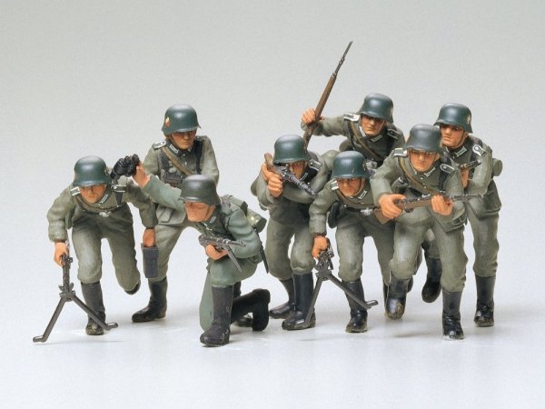 Tamiya 35030 German Assault Troops(Note die cut)