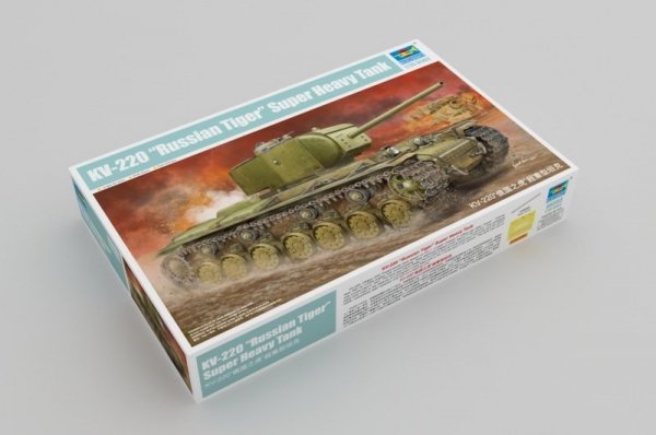 Trumpeter 05553 KV-220 Russian Tiger