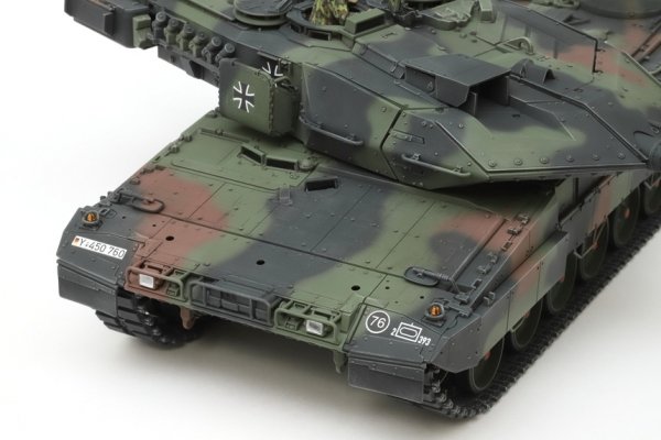 Tamiya 35387 1/35 German Main Battle Tank Leopard 2 A7V