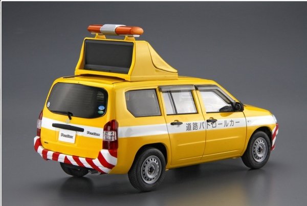 Aoshima 05997 1/24 MC#SP Toyota NCP160V ProBox '14 Patrol Car
