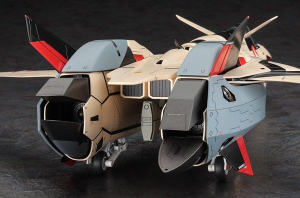 Hasegawa 65888 YF-19 w/ Fast Pack Macross Plus 1/48