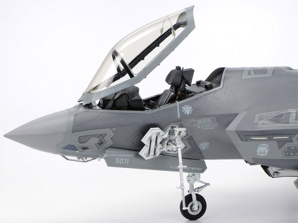 Tamiya 61124 1/48 F-35A Lightning II