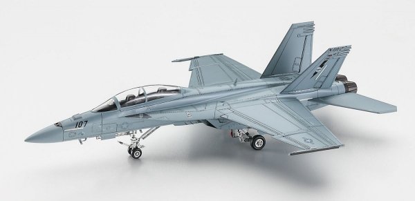 Hasegawa 02404 F/A-18F Super Hornet 'Top Gun' 1/72
