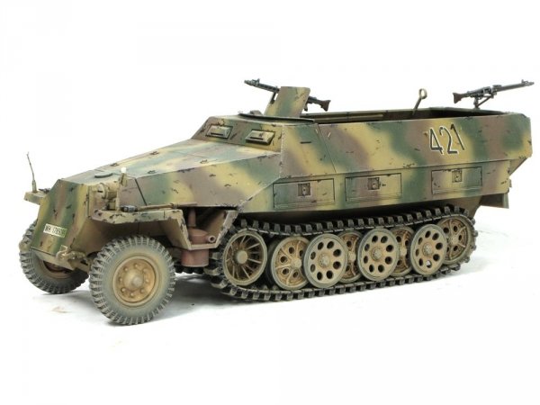 AFV Club AF35063 Sd.Kfz 251/1 Ausf.D 1/35