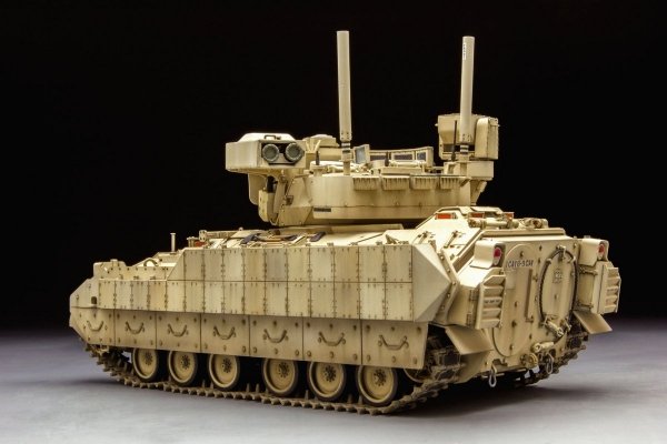 Meng SS-006 M3A3 Bradley W/Busk III 1/35