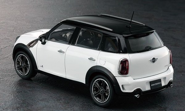 Hasegawa CD21-24121 BMW Mini Cooper S Countryman 1/24
