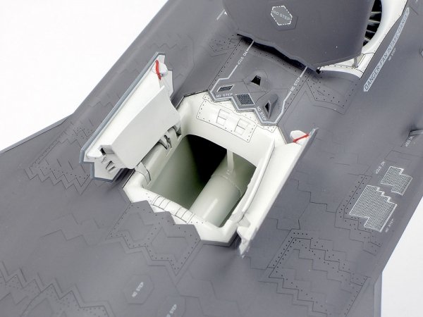 Tamiya 61125 1/48 Lockheed Martin F-35B Lightning II