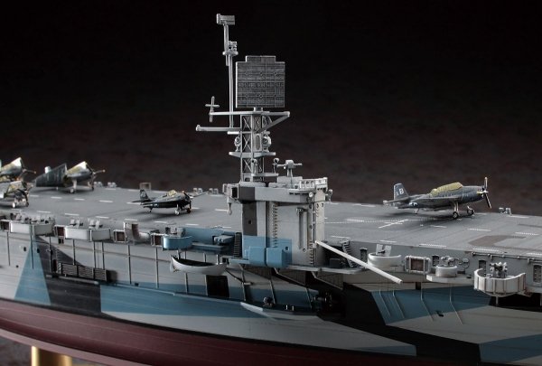 Hasegawa Z27-40027 USS Gambler Bay 1/350