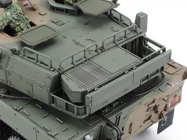 Tamiya 35383 1/35 Japan Ground Self Defence Force Type 16 Mobile Combat Vehicle C5 with Winch