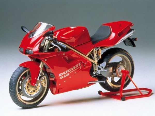 Tamiya 14068 Ducati 916 1/12