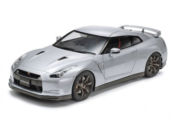 Tamiya 24300 Nissan GT-R 1/24
