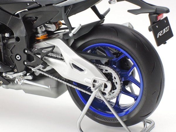Tamiya 14133 Yamaha YZF-R1M