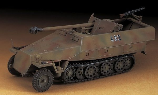 Hasegawa MT45-31145  SdKfz 251/22 Ausf D Pakwagen 1/72