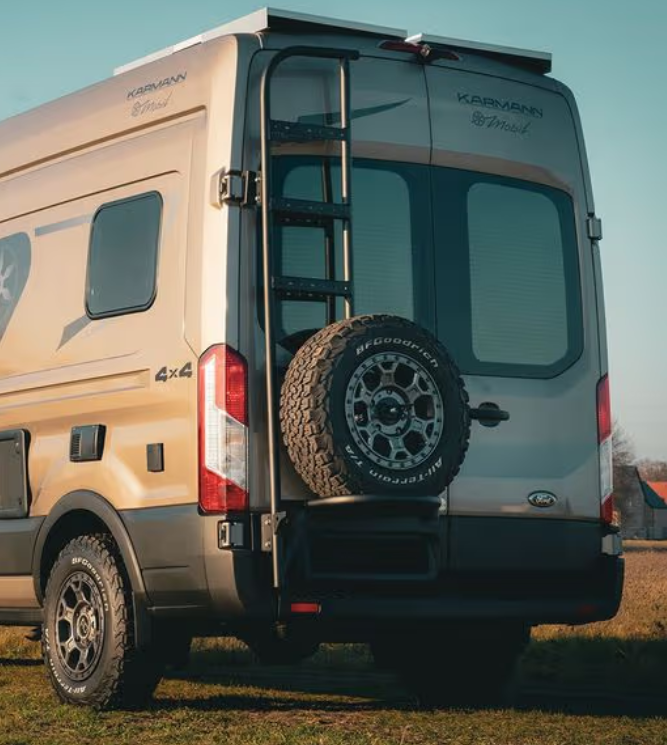 Aluminiowe Mocowanie koła z drabinką Transit mk8