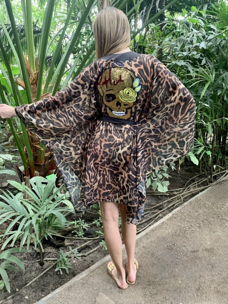 Kimono Safari Gold Skull Short