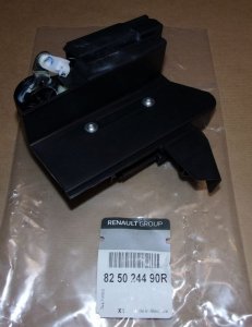 Original 825024490R
