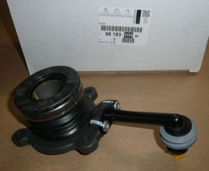 Cylindre récepteur d'embrayage d'origine pour Citroën C4 II Opel Peugeot 09-18 2.0HDI 16V ML6C, 9818310480