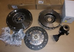 Volant bimasse+embrayage Citroën C4, Peugeot 208 1.6thp Citroën C4 Picasso/Spacetourer, Citroën C5 (X7), DS 3/4/5, Peugeot 308, 