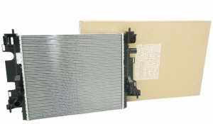 Radiateur d'eau d'origine Renault Twingo III Smart 453, 214105867R