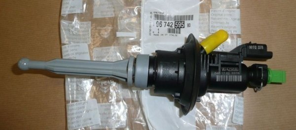 Cylindre émetteur d'origine Citroën Peugeot C4 Picasso II 308 II 2013- , 9674259580