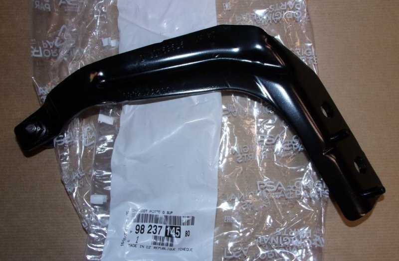 Chariot supérieur porte latérale Citroën Jumpy IV gauche, 9823714580, 9823714580, 