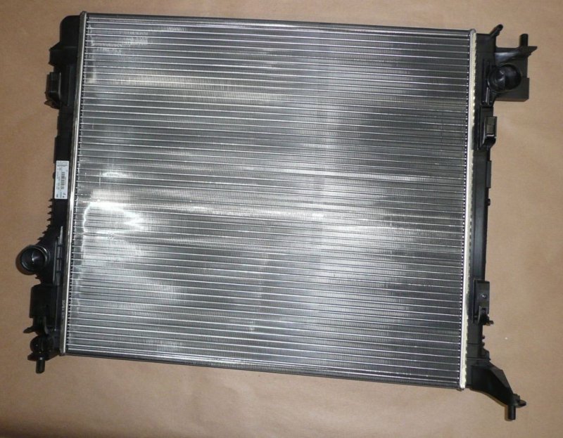 Radiateur d'eau Renault Kadjar, 214107399R, 