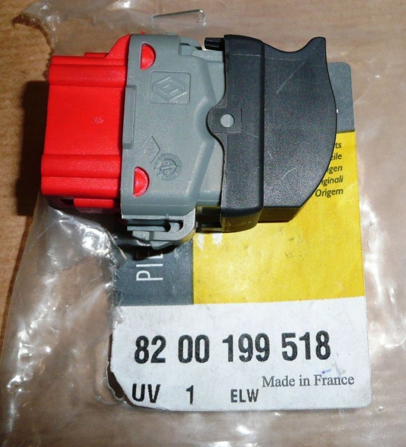Original  Bouton de levage/abaissement des vitres Renault Master II , 8200199518
