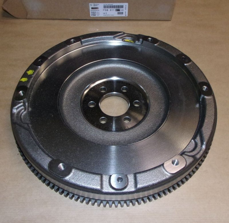 Original Volant Moteur Citroen Peugeot 1.6 HDI , 9801137780