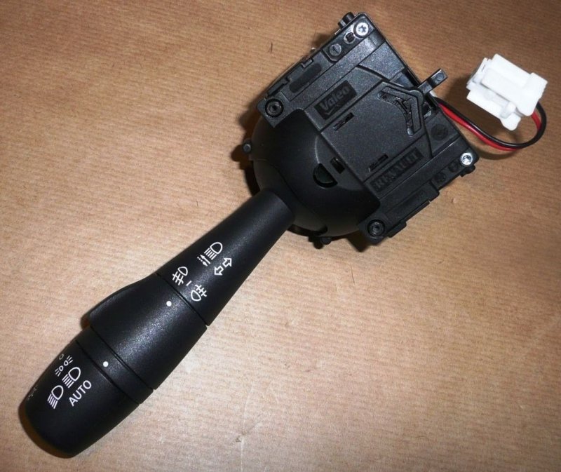 ORIGINAL Comodo Commodo Commutateur de Phare RENAULT Clio 4 Twingo 3 , 8201167992