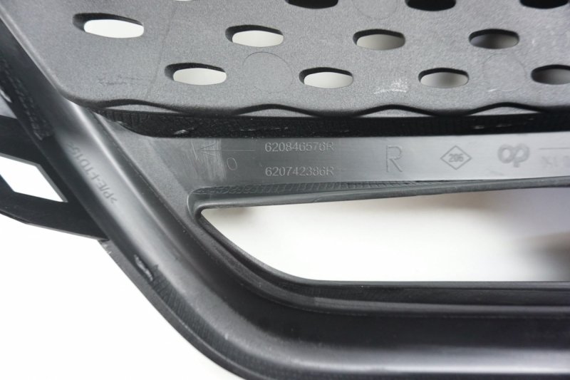 OE d’origine grille de pare‑chocs droit Renault Captur I nh/nc , 620846576R , 620742386R ,  RENAULT  Captur (J87) 2012 - 2017 