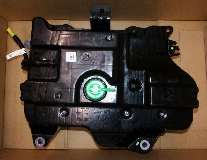 Réservoir d'origine pour pompe AdBlue Renault Trafic III Opel Vivaro B 1.6 dCi CDTi, 172A23918R, 172A23918R