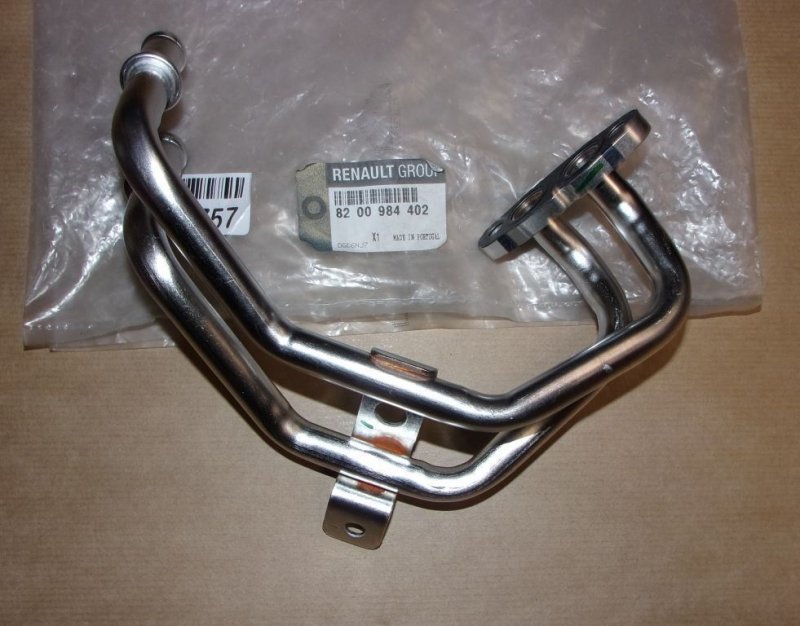 Original  Conduite de refroidissement turbo Renault Trafic II, III, Renault Alaskan, Renault Espace IV, V, Renault Koleos I, II, Renault Laguna II, III, Renault Latitude, Renault Master III, Renault Megane II, III, Renault Scenic II, III, Renault Talism