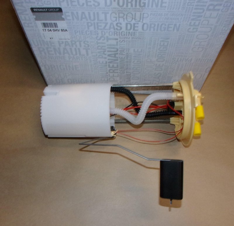 Pompe à carburant complète Renault Kadjar 1.5DCI AdBlue, 17040HV80A, 