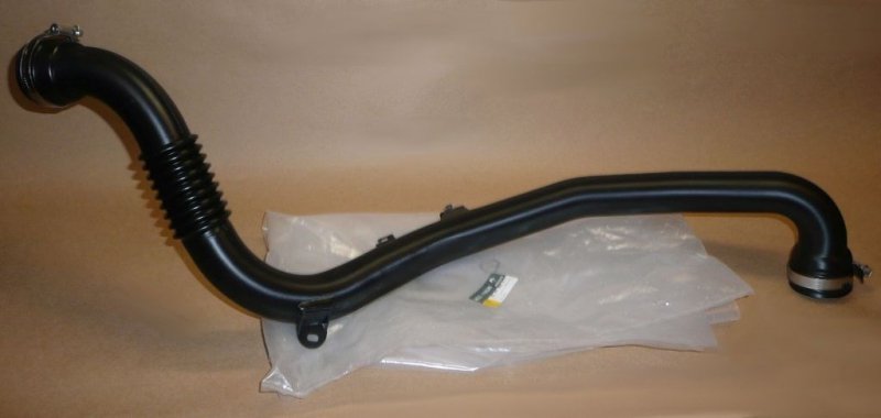 Original  Conduit d'air de suralimentation Renault Laguna II 1.9DCI , 8200488871