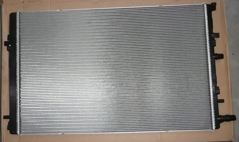 Radiateur d'eau Renault Kangoo II 1.5/1.6DCI, 214109155R, 