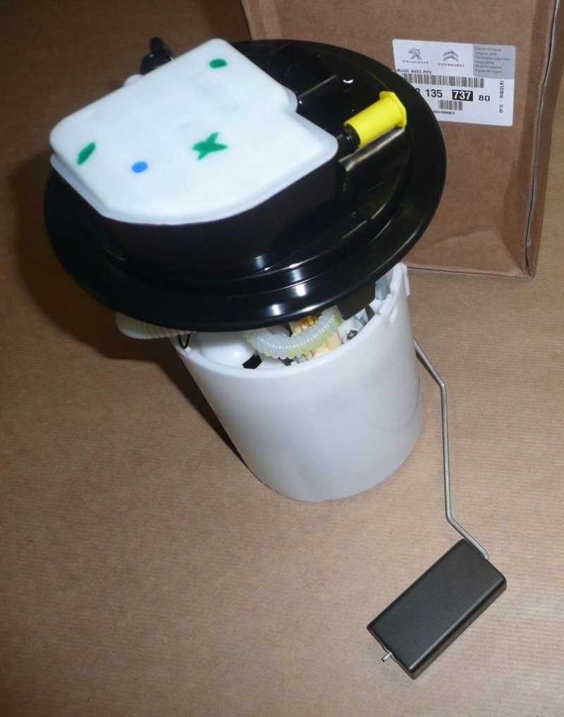 Pompe à carburant complète Citroën C3 Picasso 1.2 THP/VTI, 9813573780, 9813573780,
