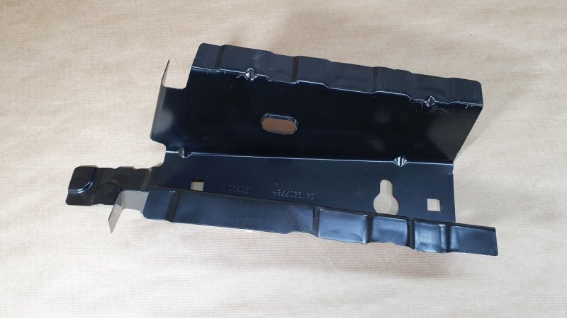 Renfort de carrosserie d'origine Renault Master III ,  641965954R